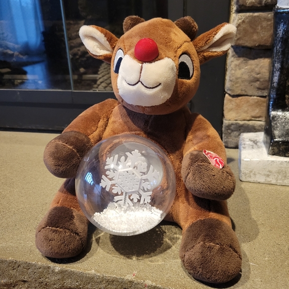 Rudolph the Red Nosed Reindeer Muscial Stuffed Animal - Picture 1 of 6